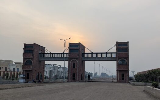 5 MARLA PLOT IN CANAL VIEW GUJRANWALA