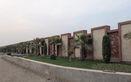 5 MARLA PLOT IN CANAL VIEW GUJRANWALA